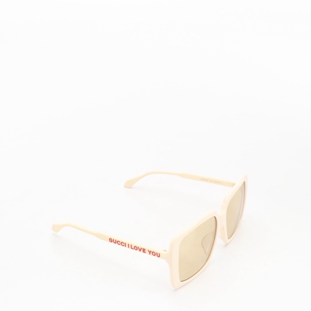 GUCCI GGO567SAN Oversized Square "I LOVE YOU" Sunglasses with Case